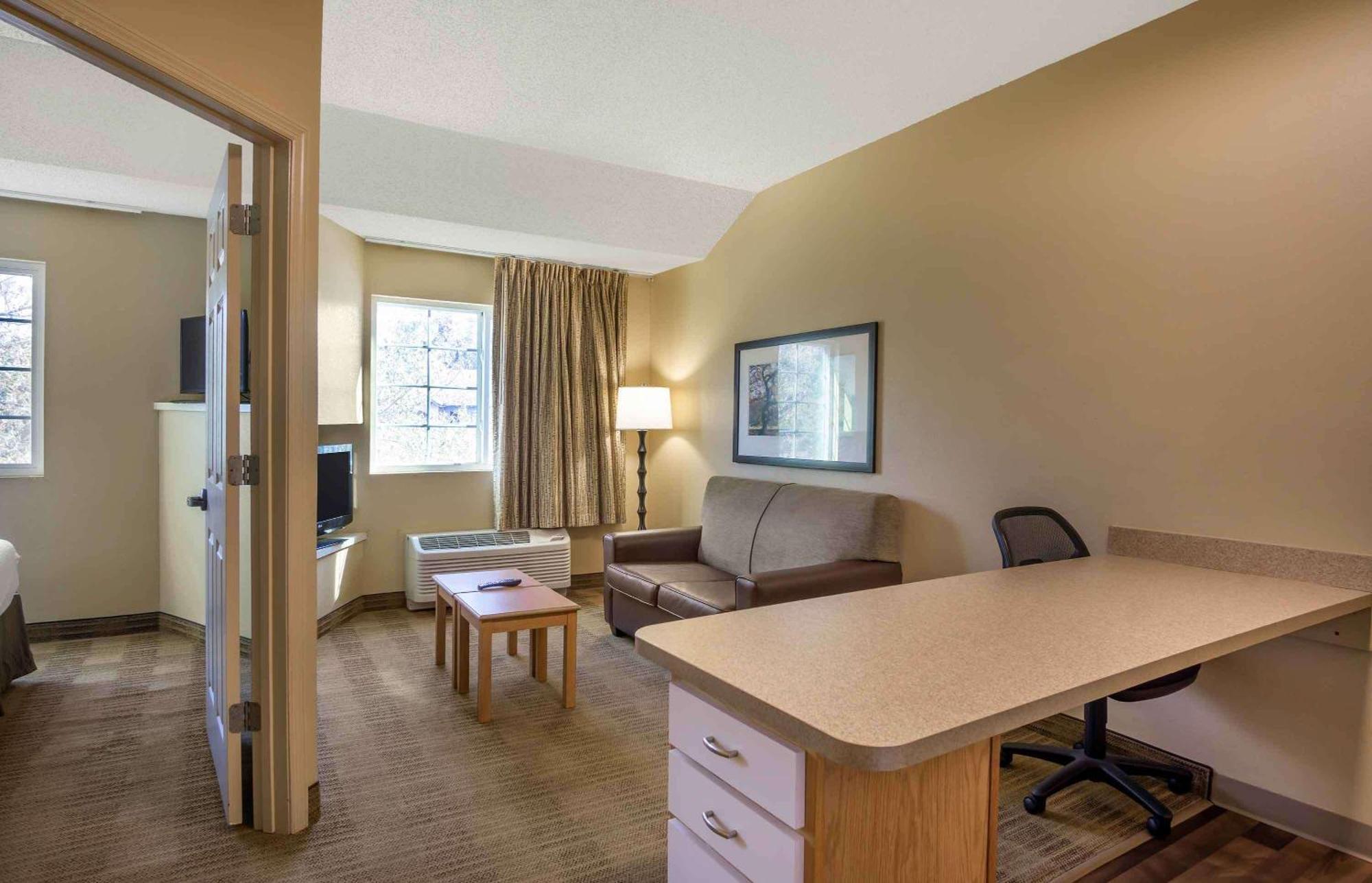 Extended Stay America Select Suites - Charleston - Airport North Charleston Kültér fotó
